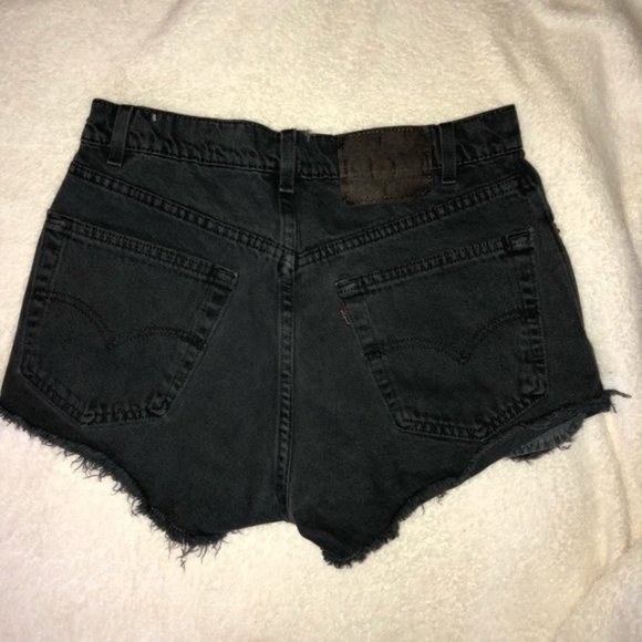 Levi's High Waisted Shorts - Picture 2 of 5
